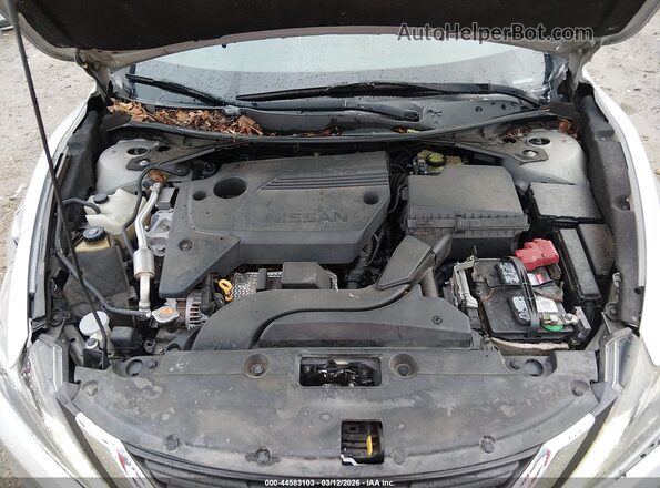 1N4AL3AP0HC160114 2017 NISSAN ALTIMA Серебряный Вид сзади
