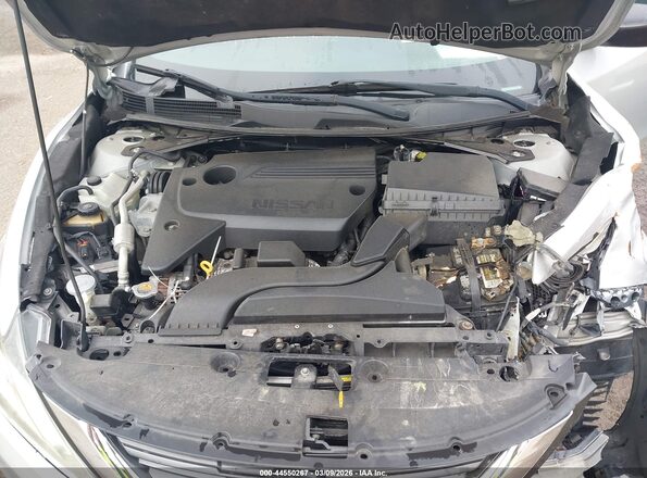 1N4AL3AP0HC227522 2017 NISSAN ALTIMA Silver Вид ззаду