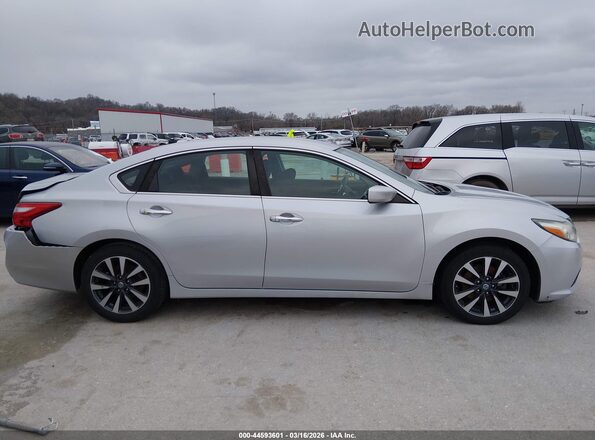 1N4AL3AP0HC227679 2017 NISSAN ALTIMA Silver უკანა სალონის ხედი