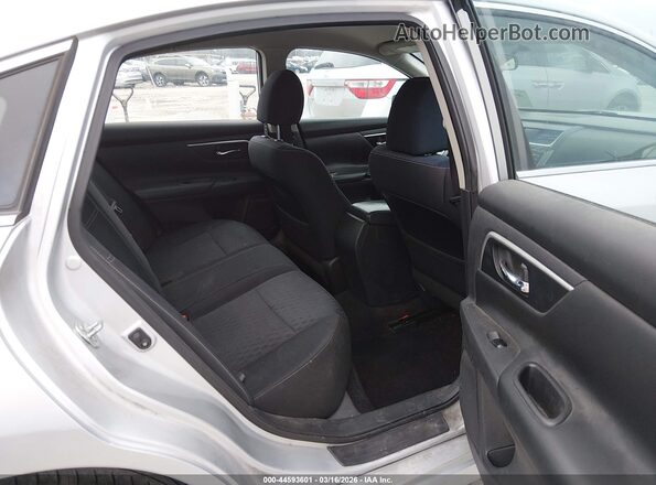 1N4AL3AP0HC227679 2017 NISSAN ALTIMA Silver VIN კოდის სტიკერის ხედი