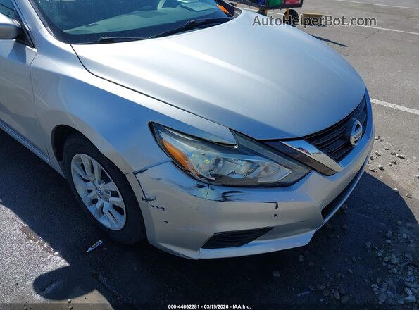 1N4AL3AP0JC168686 2018 NISSAN ALTIMA Серебряный Вид спереди