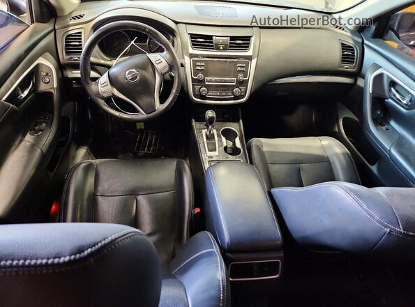 1N4AL3AP1JC215269 2018 NISSAN ALTIMA Gray Dashboard view