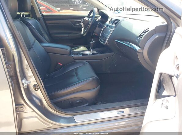 1N4AL3AP2HC229143 2017 NISSAN ALTIMA Gray 