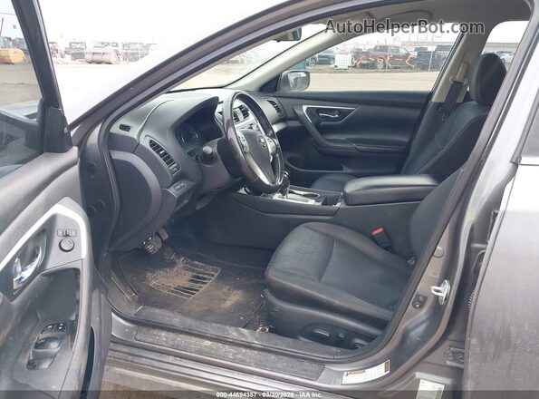 1N4AL3AP2JC210470 2018 NISSAN ALTIMA Gray Front interior view