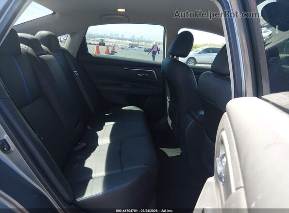 1N4AL3AP2JC284827 2018 NISSAN ALTIMA Gray VIN կոդի պիտակի տեսք
