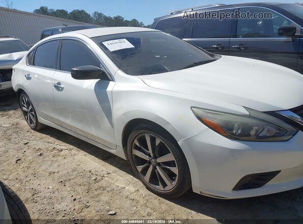 1N4AL3AP4HC157619 2017 NISSAN ALTIMA White უკანა სალონის ხედი