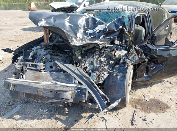 1N4AL3AP4HC251807 2017 NISSAN ALTIMA Black Widok z przodu