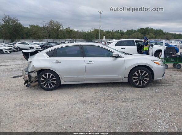 1N4AL3AP5GC139922 2016 NISSAN ALTIMA Silver Вид задньої частини салону
