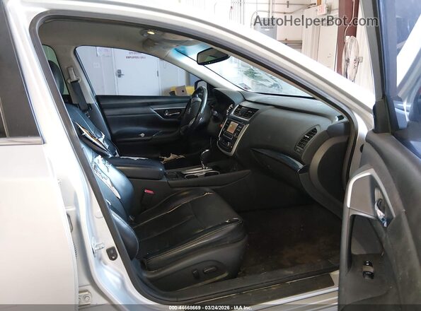 1N4AL3AP5HC212904 2017 NISSAN ALTIMA Silver 