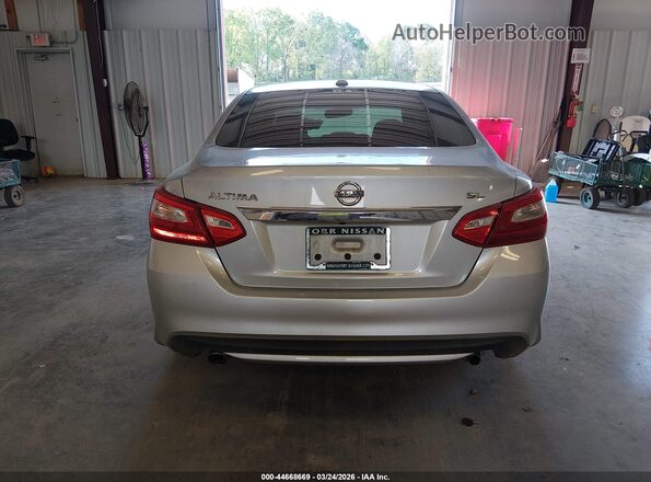 1N4AL3AP5HC212904 2017 NISSAN ALTIMA Silver 