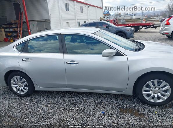 1N4AL3AP6GC218788 2016 NISSAN ALTIMA Silver Вид задньої частини салону