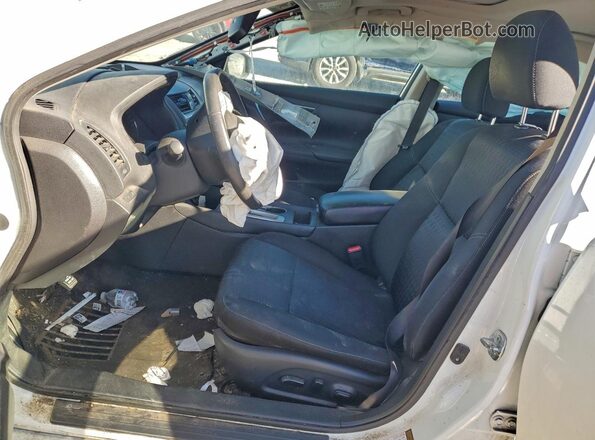 1N4AL3AP6HC154284 2017 NISSAN ALTIMA White Front interior view