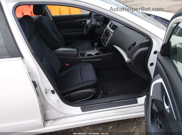 1N4AL3AP6HC269712 2017 NISSAN ALTIMA White Սալոնի դիմացի տեսք