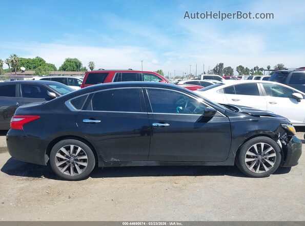 1N4AL3AP6HC294206 2017 NISSAN ALTIMA Black Вид задньої частини салону