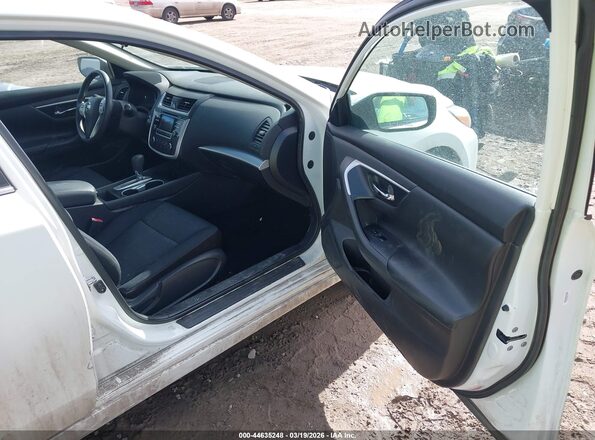 1N4AL3AP6JC173214 2018 NISSAN ALTIMA White Vista interior delantera