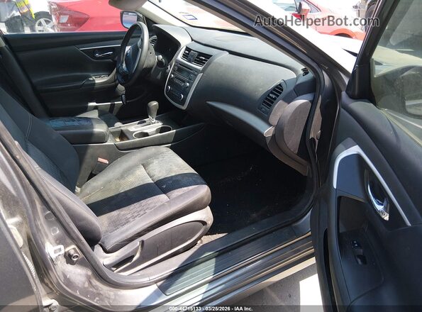 1N4AL3AP7GC182772 2016 NISSAN ALTIMA Gray Front interior view