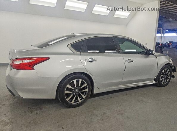 1N4AL3AP7HC171384 2017 NISSAN ALTIMA Silver Задня права чверть