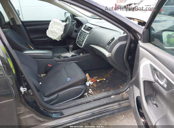 1N4AL3AP7HC470213 2017 NISSAN ALTIMA Черный Вид салона спереди