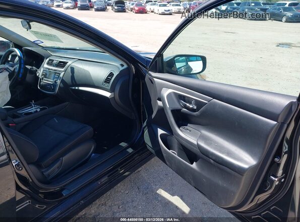 1N4AL3AP7JC123664 2018 NISSAN ALTIMA Черный Вид салона спереди