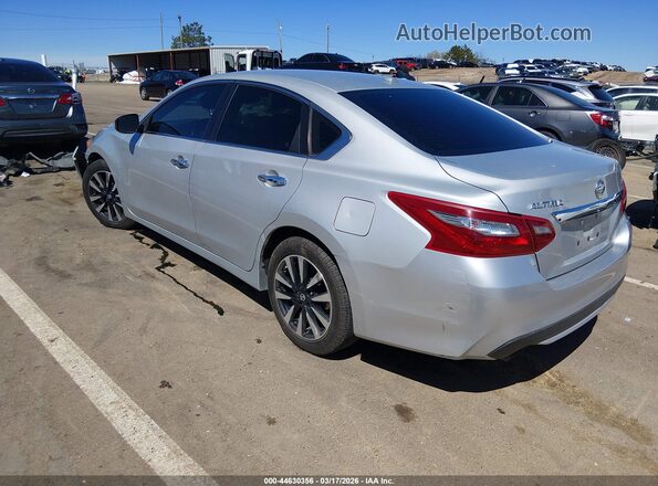 1N4AL3AP7JC196405 2018 NISSAN ALTIMA Серебряный Задняя левая четверть