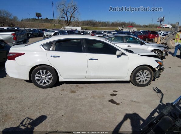 1N4AL3AP7JC233470 2018 NISSAN ALTIMA Белый 