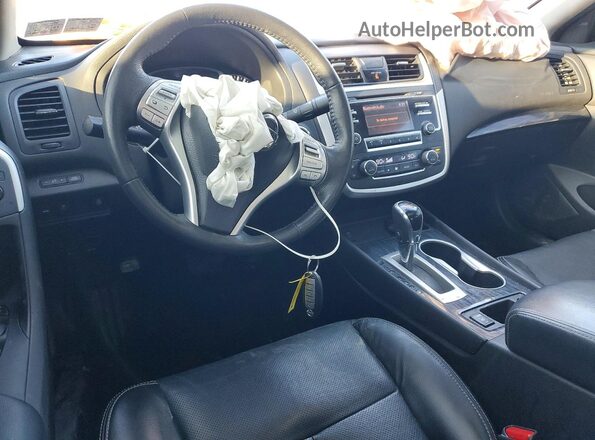 1N4AL3AP8GC220543 2016 NISSAN ALTIMA White Vista del salpicadero