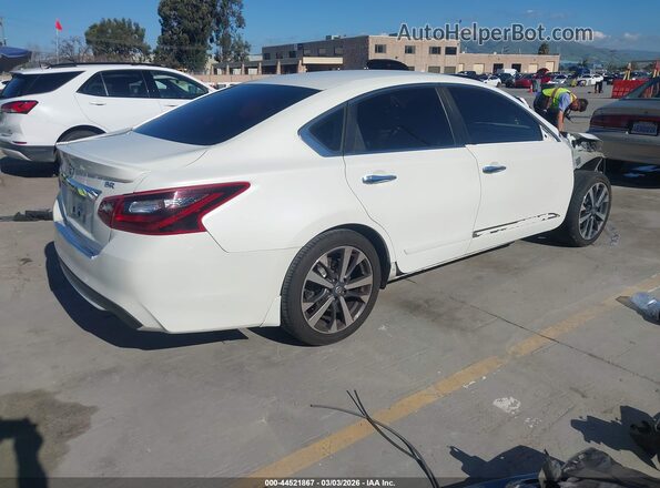1N4AL3AP8HC115230 2017 NISSAN ALTIMA White Tył prawy