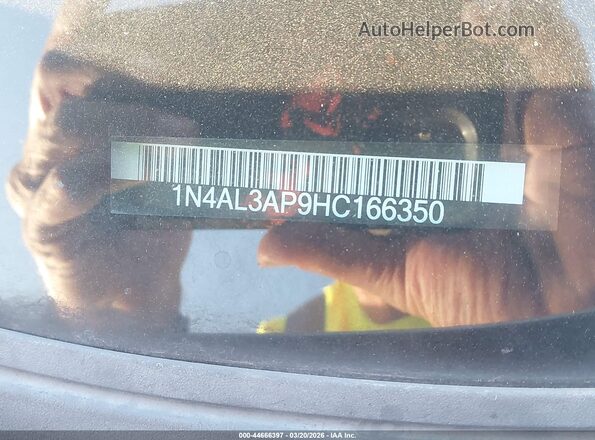 1N4AL3AP9HC166350 2017 NISSAN ALTIMA Silver Շարժիչի բաժամունքի տեսք