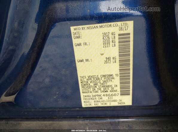 1N4AL3AP9HC486607 2017 NISSAN ALTIMA Blue Widok komory silnika
