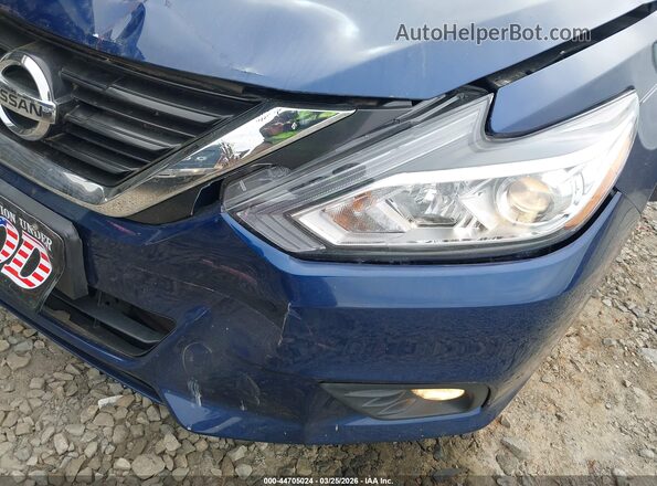 1N4AL3AP9HC486607 2017 NISSAN ALTIMA Blue Widok wnętrza z tyłu