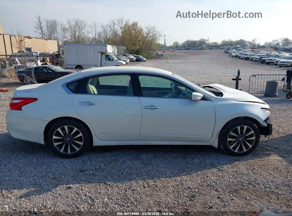 1N4AL3APXHC214809 2017 NISSAN ALTIMA White Սալոնի հետևի տեսք