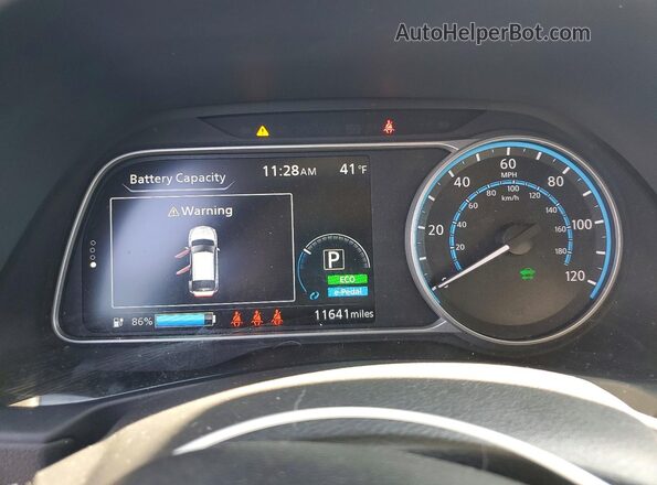 1N4AZ1BV0SC565154 2025 NISSAN LEAF Синий Вид щитка приборов