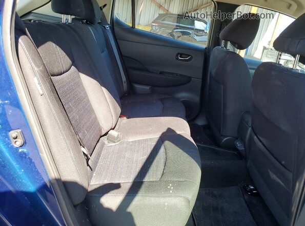 1N4AZ1BV0SC565154 2025 NISSAN LEAF Синий Вид задних сидений