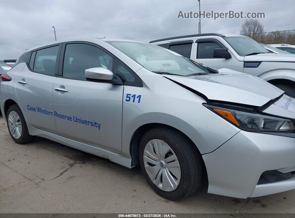 1N4AZ1BV4PC559851 2023 NISSAN LEAF Silver Вид задньої частини салону