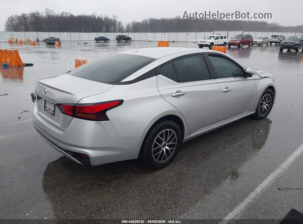 1N4BL4BV0LC169606 2020 NISSAN ALTIMA Серебряный Задняя правая четверть