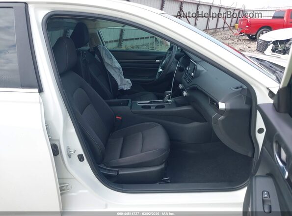 1N4BL4BV1MN399144 2021 NISSAN ALTIMA White Widok wnętrza z przodu