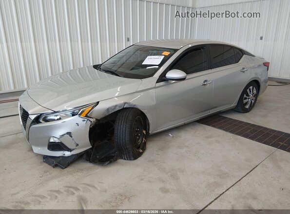 1N4BL4BV2LC128569 2020 NISSAN ALTIMA Silver Առջևի ձախ երեք քառորդ տեսարան