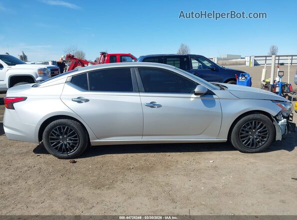 1N4BL4BV4KN324449 2019 NISSAN ALTIMA Silver Սալոնի 360 աստիճան տեսք