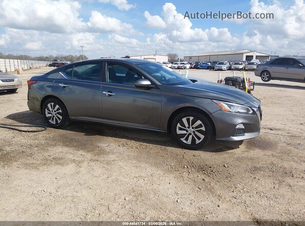 1N4BL4BV4MN374092 2021 NISSAN ALTIMA Gray Widok wnętrza z tyłu