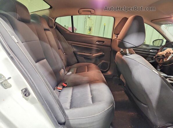 1N4BL4BV5KC214621 2019 NISSAN ALTIMA White 