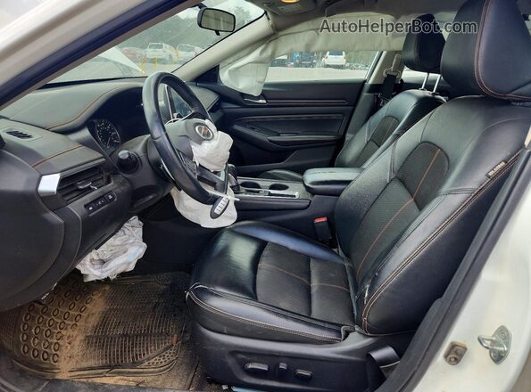 1N4BL4CV0KC184491 2019 NISSAN ALTIMA Белый Вид салона спереди