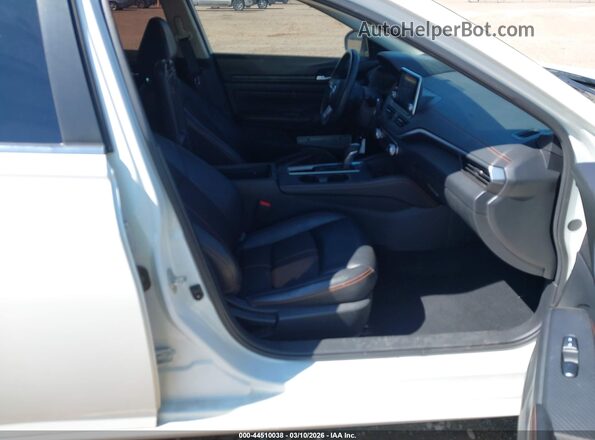 1N4BL4CV2KC124308 2019 NISSAN ALTIMA White 