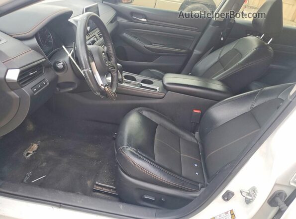 1N4BL4CV2MN362179 2021 NISSAN ALTIMA White Вид салону спереду