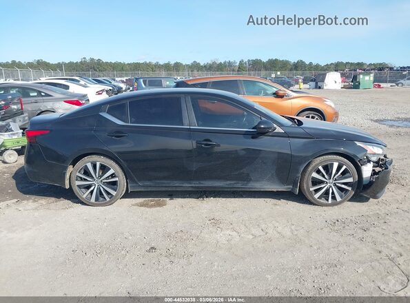 1N4BL4CV5MN376237 2021 NISSAN ALTIMA Black Սալոնի հետևի տեսք