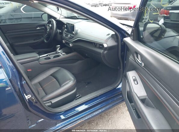 1N4BL4CV9MN317501 2021 NISSAN ALTIMA Синий Вид салона спереди