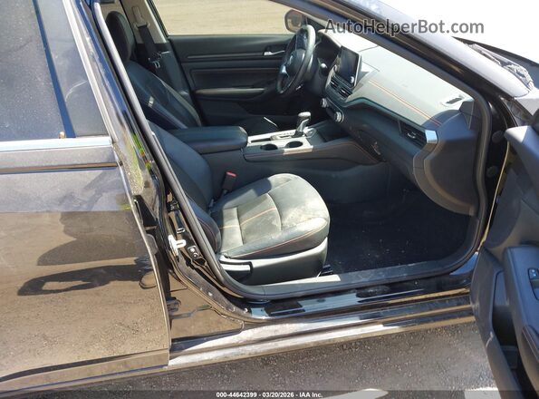 1N4BL4CV9NN391714 2022 NISSAN ALTIMA Black Вид салону спереду