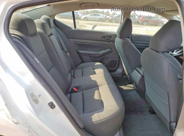 1N4BL4DV0SN400228 2025 NISSAN ALTIMA White Vista de los asientos traseros