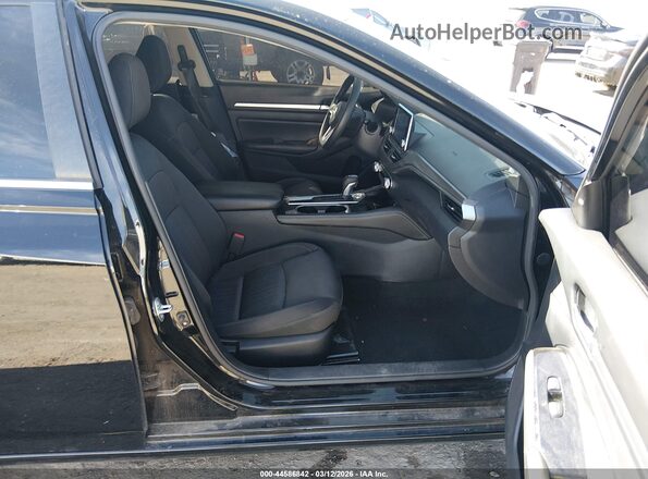 1N4BL4DV2PN366218 2023 NISSAN ALTIMA Black Вид салону спереду