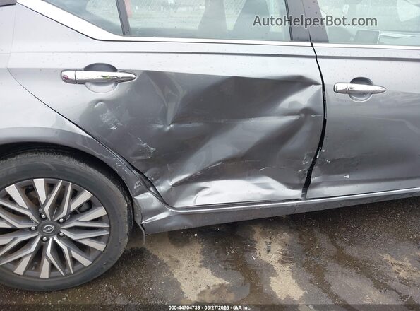 1N4BL4DV2PN377820 2023 NISSAN ALTIMA Gray Widok z przodu