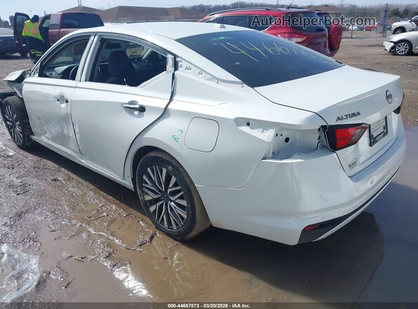 1N4BL4DV3PN380130 2023 NISSAN ALTIMA White Rear left